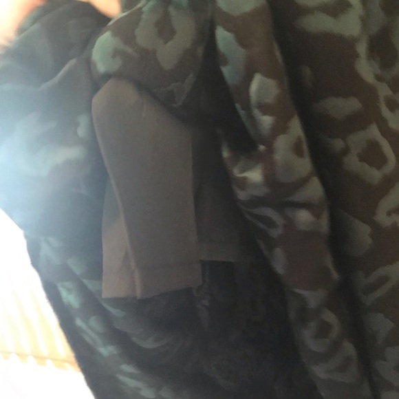 Loft Green Animal Print Fit and Flare Sleeveless Dress - Picture 6 of 10